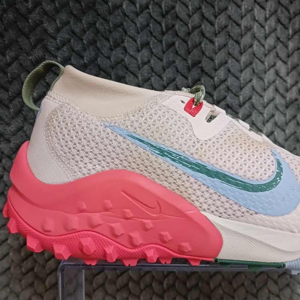 Nike Wildhorse 7 Light Soft Pink Magic Ember Women's Trail Running Shoes Sz 10.5